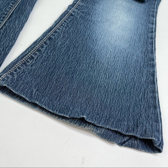 VINTAGE Y2K Foxy Jeans Farrah Super Flare Jean Blue Medium Washed Whisker Jeans - Picture 8 of 16
